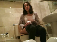 Vidéo de bain video porno amateur français à l'éponge (Courtney Cummz, Angelina Ashe)